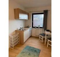 WG-Zimmer 12 qm ab 1. Mai 2025 - 600,00 EUR Kaltmiete, ca.  12,00 m² in München (PLZ: 80995) Feldmoching-Hasenbergl