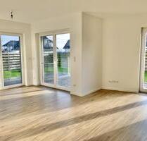 Lichtdurchflutete 3-Zimmer EG Wohnung mit großem Garten | EBK | Carport | 30qm Keller - Wolfsburg Alt-Wolfsburg
