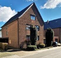 Gepflegte 2-Zimmer Dachgeschoss-Wohnung in super Lage von Bottrop
