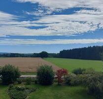 Ruhige, große 2,5 Zimmer Wohnung mit überdachten Balkon - Weilheim in Oberbayern