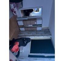 3 Zimmer Wohnung - 614,00&nbsp;EUR Kaltmiete, ca.&nbsp; 68,60&nbsp;m&sup2; in Essen (PLZ: 45277) Stadtbezirk VIII