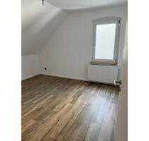 WG Zimmer 14qm (DIN 277) - 350,00 EUR Kaltmiete, ca.  126,00 m² in Aßlar (PLZ: 35614)
