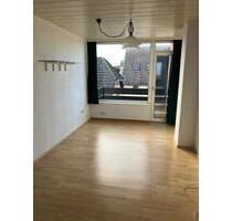 Helle 3 Zimmer Wohnung Dachgeschoss 63qm - Lehre