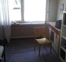 12m² WG Zimmer in 3er WG - 227,00 EUR Kaltmiete, ca.  100,00 m² in Bielefeld (PLZ: 33609) Heepen
