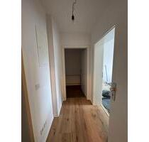 ***GEMÜTLICHE 2,5 ZIMMER SOUTERRAIN WOHNUNG*** - Remscheid Lüttringhausen