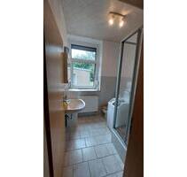 2 Zimmer Wohnung + 1 Zimmer 60 qm - Treuen