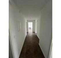 4 Zimmer Wohnung KM 1300€ - 1.300,00 EUR Kaltmiete, ca.  95,00 m² in Niefern-Öschelbronn (PLZ: 75223)