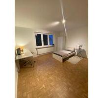 Moderne Betten in WG-Zimmer mitten in der Stadt ! - München Ramersdorf-Perlach