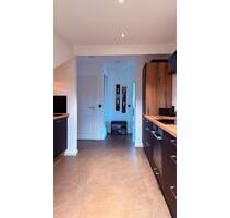 Moderne 2 Zimmer Wohnung mit Balkon, Garten & Stellplatz - Braunschweig