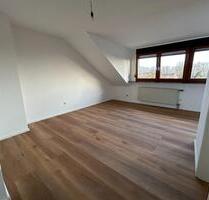MODERNISIERTE 3 ZIMMER WOHNUNG - 65 QM - MIT STELLPLATZ & GARTEN - Leverkusen Schlebusch