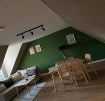 2 Zimmer Wohnung voll möbliert - 1.020,00 EUR Kaltmiete, ca.  74,00 m² in Leipzig (PLZ: 04105) Mitte