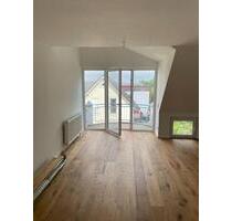 2 Zimmer Wohnung zu vermieten saniert in schöner Lage von Bechen - Kürten