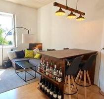 Charmante und WG geeignete 2-Zimmer Wohnung in Top Lage (85qm) - Regensburg Galgenberg