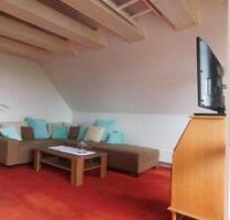 2 Zimmer Dachgeschosswohnung Studioausbau (unmöbliertmöbliert) - Bredstedt