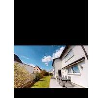 Großzügige voll ausgestattete 3 Zimmer Erdgeschoss Wohnung in Ros - Nürnberg Erlenstegen