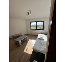 Zimmer WG Wohnung - 500,00 EUR Kaltmiete, ca.  17,00 m² in Karlsruhe (PLZ: 76149) Neureut