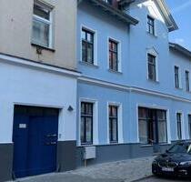 Gehobene, geräumige zwei Zimmer Terrassenwohnung mitten im Kiez - Magdeburg