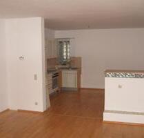 2 Zimmer Wohnung zu vermieten - 890,00 EUR Kaltmiete, in Landshut (PLZ: 84028)
