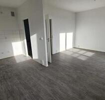 ! Frisch saniert - Ihre Schlüssel zum Glück warten ab Februar 2026 auf Sie! - Magdeburg Großer Silberberg