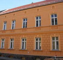 große 4 Zimmer DG Wohnung - 755,00 EUR Kaltmiete, ca.  100,73 m² in Jüterbog (PLZ: 14913)