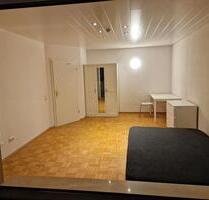 WG Wohngemeinschaft Zimmer mit Balkon 24qm für 700 Euro Warmmiete - Mörfelden-Walldorf