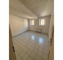 2 Zimmer Wohnung - zentrale und ruhige Lage in Aldenhoven!