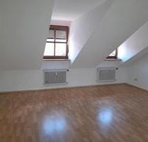 2-Zimmer Dachgeschosswohnung - 480,00 EUR Kaltmiete, in Simbach am Inn (PLZ: 84359)