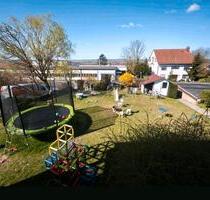 135m2 , 5 Zimmer Wohnung mit Kamin und großem Garten, - Göttingen
