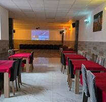 Event Raum Zu vermieten 230mp2 - 300,00 EUR Kaltmiete, ca.  230,00 m² in Duisburg (PLZ: 47137) Mittelmeiderich