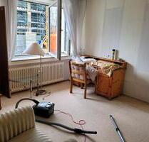WG Zimmer in 3er Frauen WG - 450,00 EUR Kaltmiete, ca.  14,00 m² in Aachen (PLZ: 52064) Aachen-Mitte