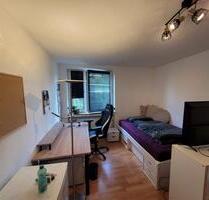 Wg Zimmer 17m² Aachen - 280,00 EUR Kaltmiete, ca.  82,00 m² in Aachen (PLZ: 52070) Aachen-Mitte