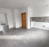 2 Zimmer Wohnung im 1. OG, ruhige Lage - Oelsnitz (Vogtland)
