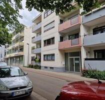 Sanierte 4-Zimmer Wohnung mit 2 Balkons im Herzen von Lampertheim