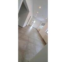 2.5 Zimmer Wohnung - 700,00&nbsp;EUR Kaltmiete, ca.&nbsp; 65,00&nbsp;m&sup2; in Roth (PLZ: 91154)