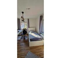 Helles WG-Zimmer in Siegen-Bürbach