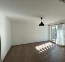 2 Zimmer Wohnung mit Terrasse Tiefgarage EBK in Neu-UlmPfuhl