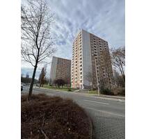 Gamigstraße 22-frisch sanierte 1,5 ZKB Wohnung im 11.OG *ab sofort* zu vermieten - Dresden Prohlis