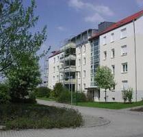 Frisch Sanierte 2 Zimmer Wohnung mit Balkon und Einbauküche - Leipzig Südost