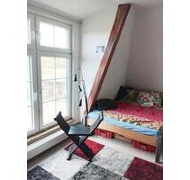 sonniges WG Zimmer,resthof in Kiel ,altersgem.