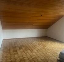 4 Zimmer Wohnung - 1.550,00 EUR Kaltmiete, ca.  100,00 m² in Nidderau (PLZ: 61130)
