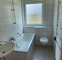 Zentral. Hell. Bezugsfertig – 3 Zimmer mit Balkon im Herzen der Stadt - Salzgitter