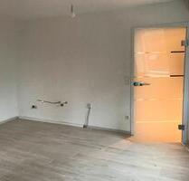 1 12 Zimmer Wohnung - 450,00 EUR Kaltmiete, ca.  40,00 m² in Altdorf bei Nürnberg (PLZ: 90518)