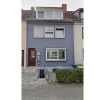 2 Zimmer Wohnung, EBK, Balkon u. Gartennututzung in Walle ab 1.9. - Bremen