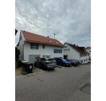 5 Zimmer Wohnung in Hofstetten - 1.450,00 EUR Kaltmiete, ca.  108,00 m² in Schondorf am Ammersee (PLZ: 86938)