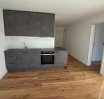 Helle 3-Zimmer Wohnung, Neubau, absolut ruhig mit Aufzug und TG - München Aubing-Lochhausen-Langwied