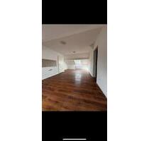 Erstbezug nach Kernsanierung 2 Zimmer DG-Wohnung ca. 65 qm - Lebach