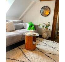 Charmante, helle, neu renovierte 3 Zimmer Dachgeschosswohnung - Hunderdorf