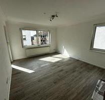 Schöne 2 Zimmer Wohnung, 57 m2 mit Balkon (Barmen) - Wuppertal Unterbarmen