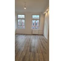 Wundervoll sanierte 4-Zimmer + Balkon WG geeignet 4 Personen - Magdeburg