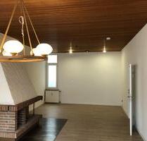 5-Zimmer Maisonette Wohnung - 1.000,00 EUR Kaltmiete, ca.  145,00 m² in Bremerhaven (PLZ: 27568) Mitte